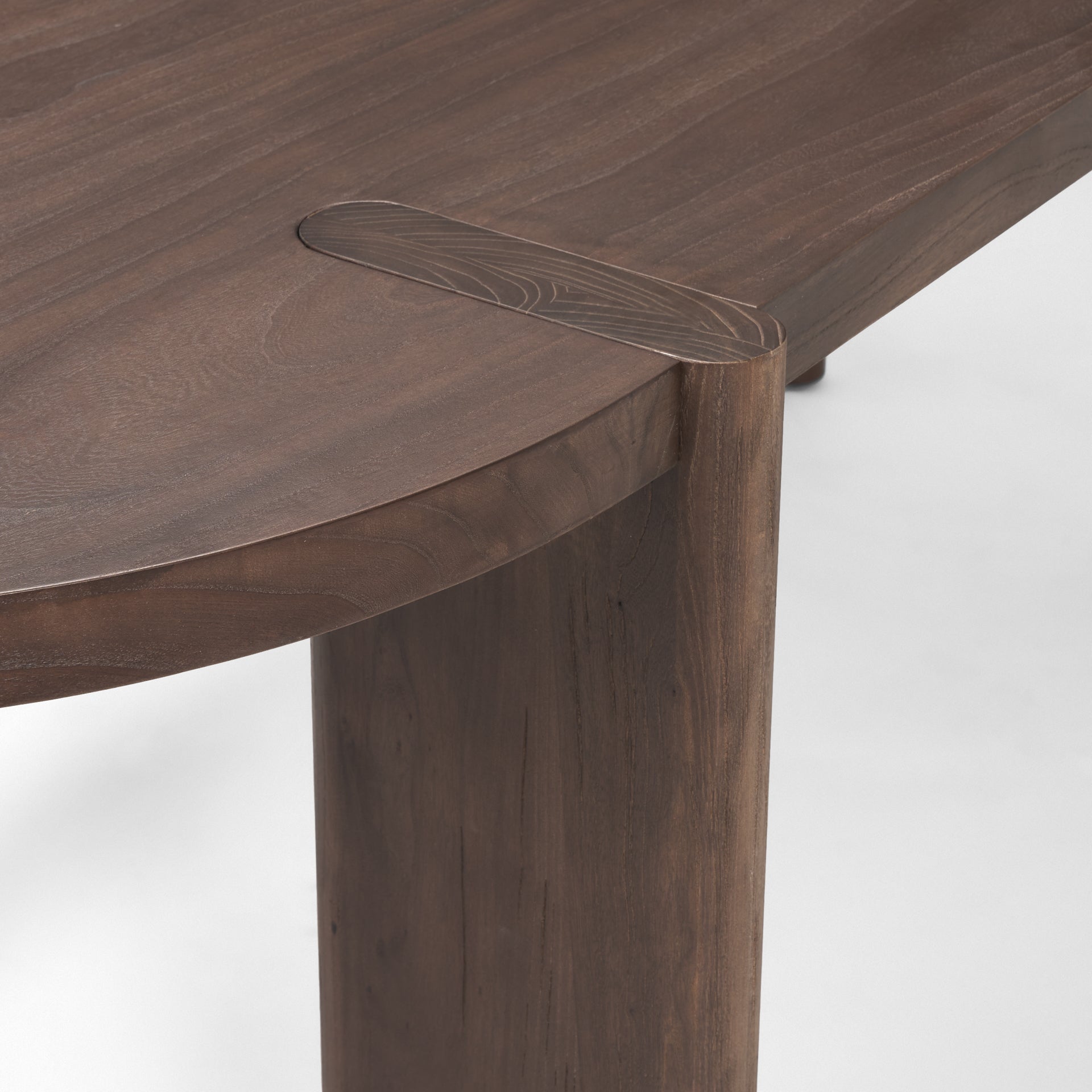 Isaac Dining Table