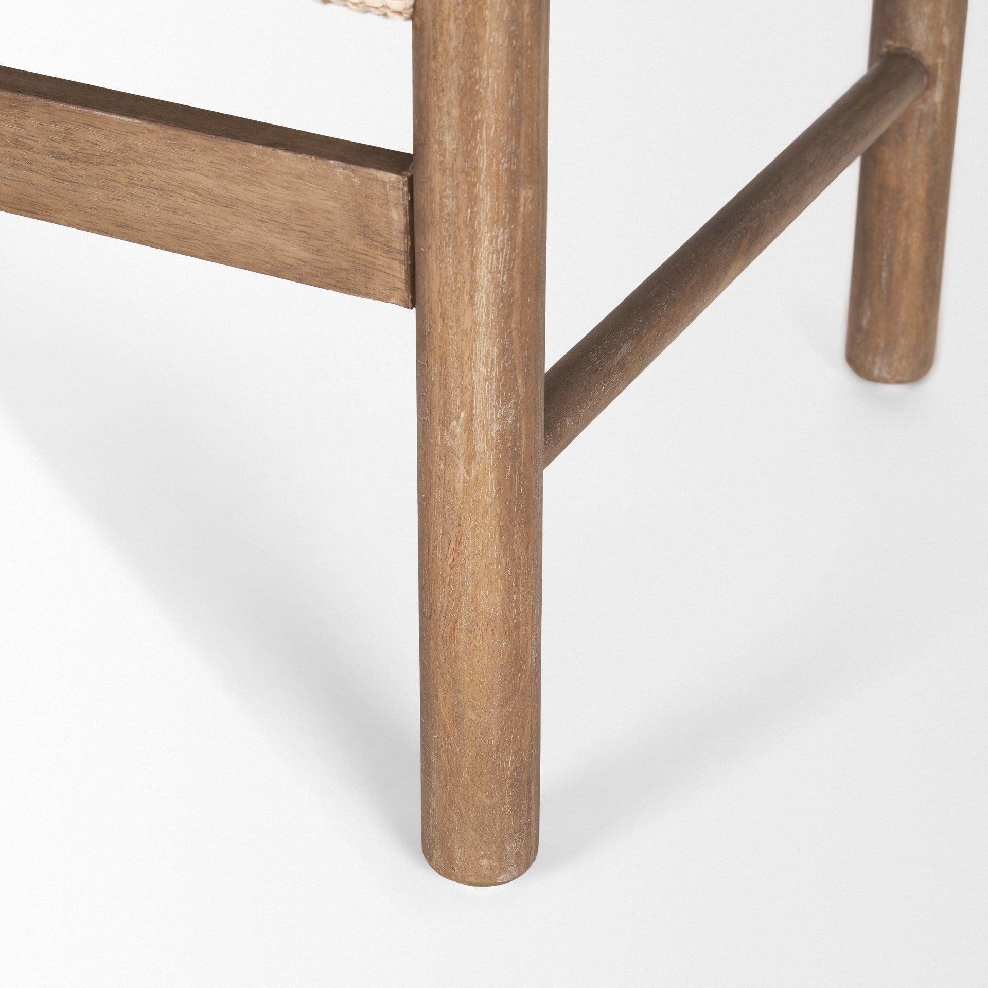 Tavi Bench