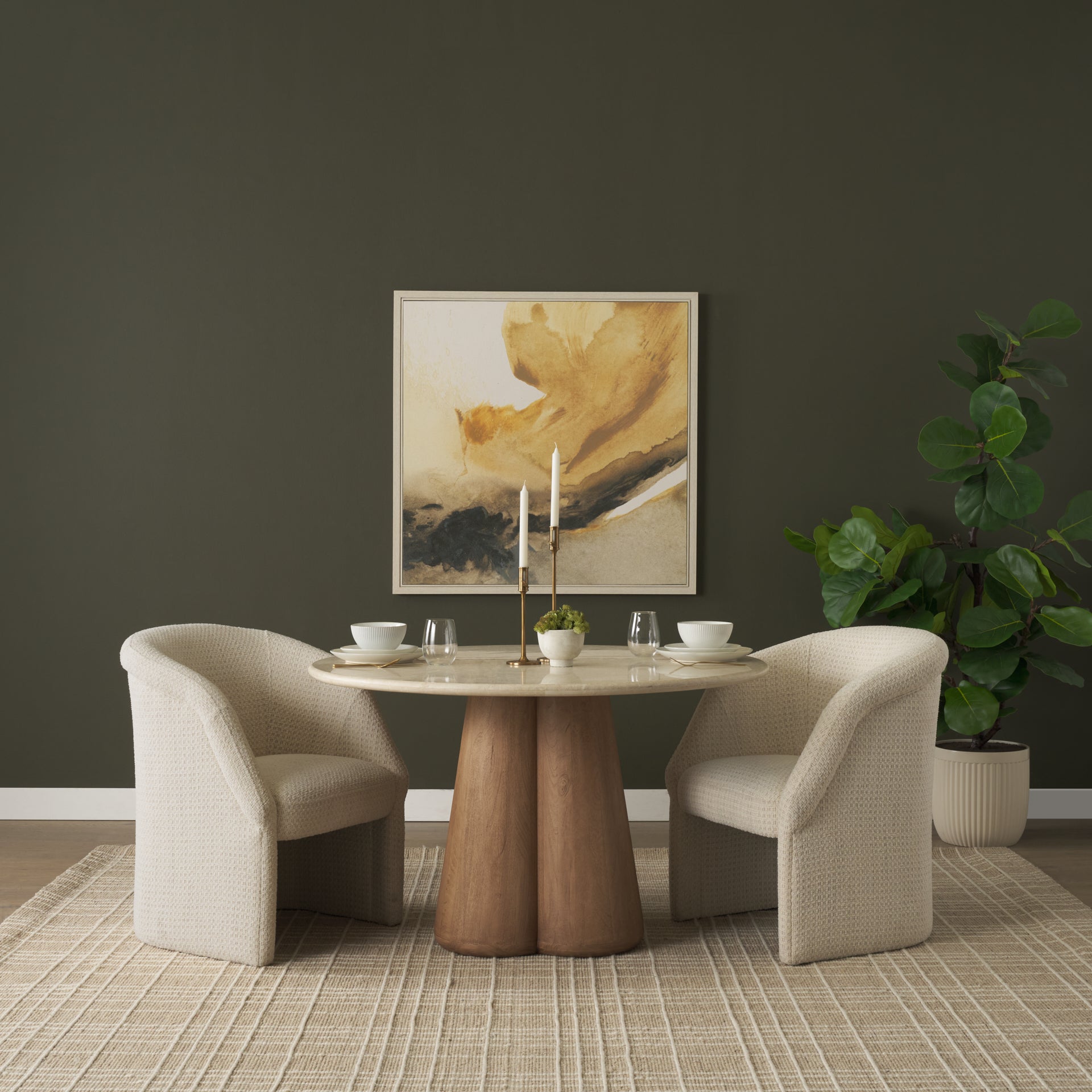Marilyn Dining Table