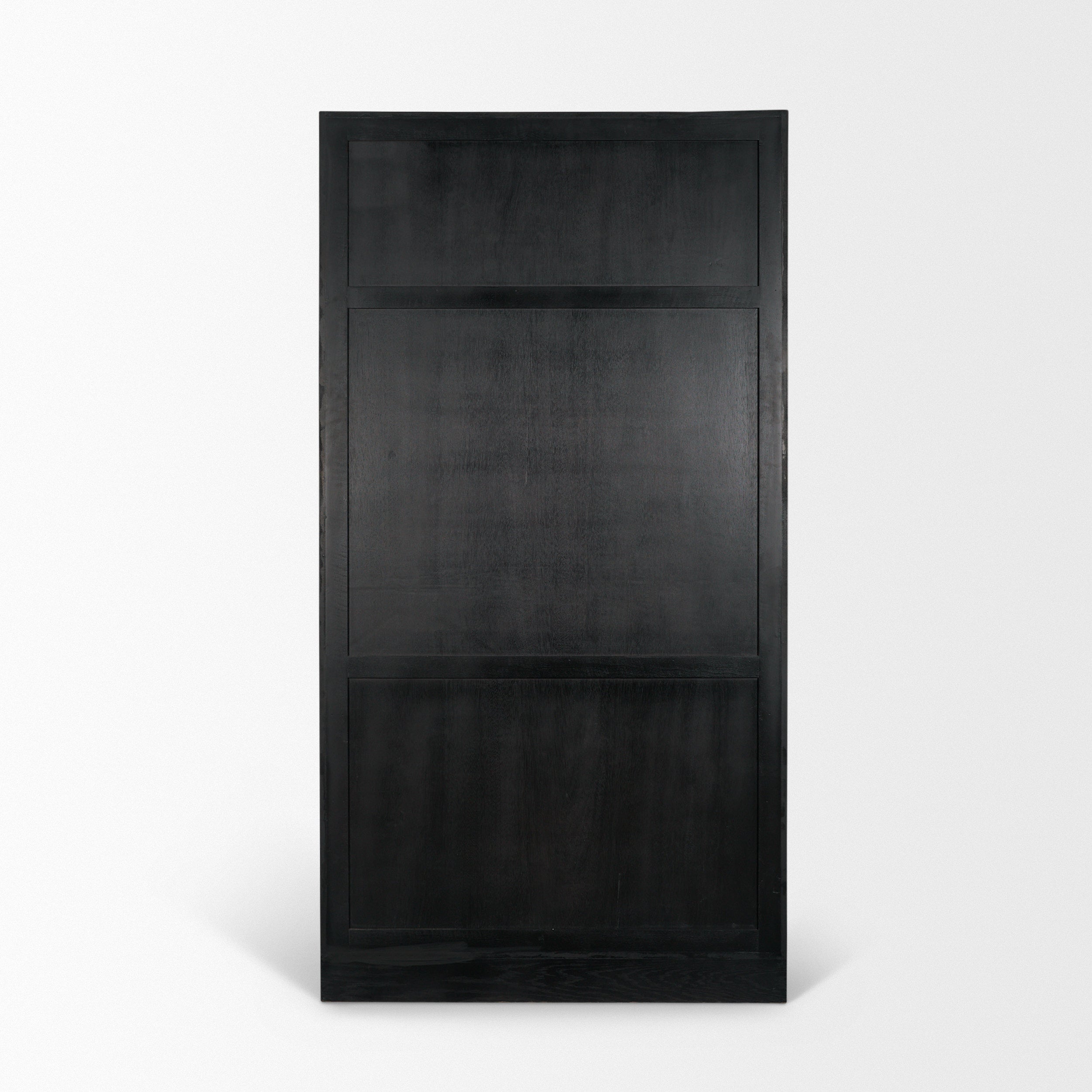 Henry Cabinet