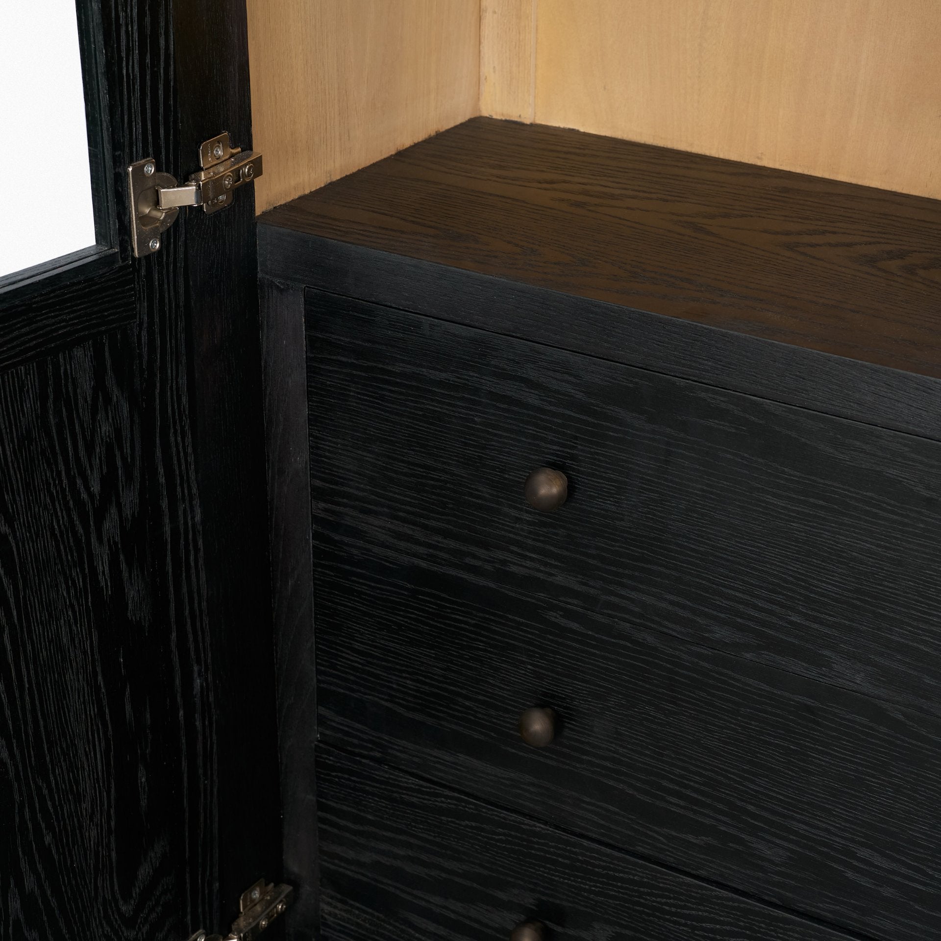 Henry Cabinet