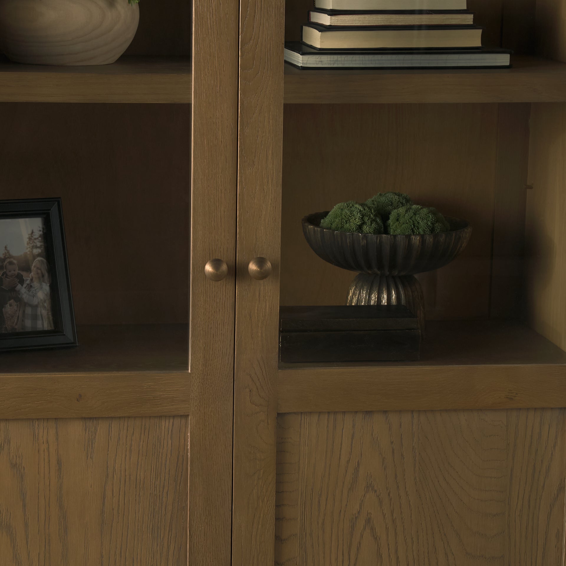Henry Cabinet