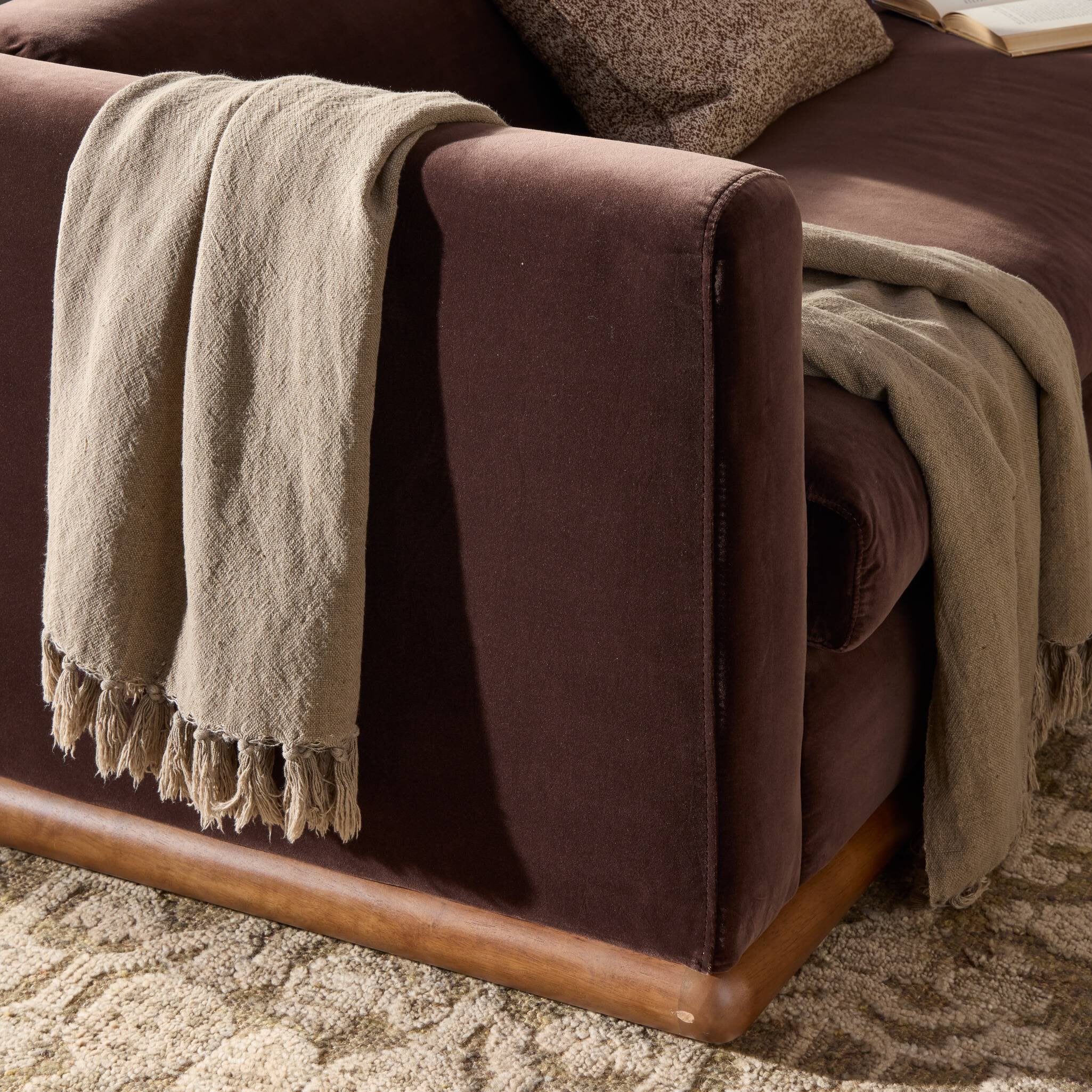 Elizabeth Sofa