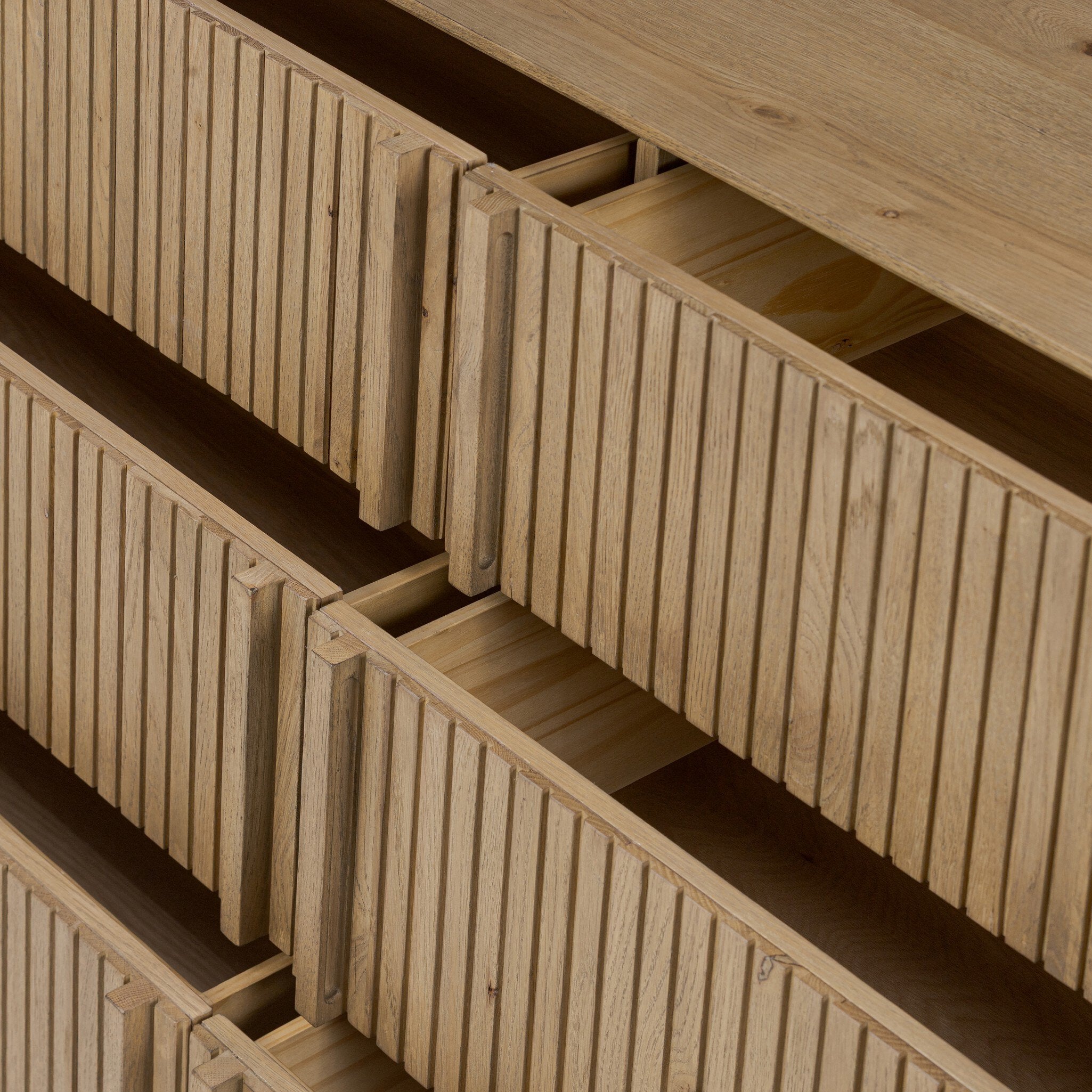 Leo 6 Drawer Dresser