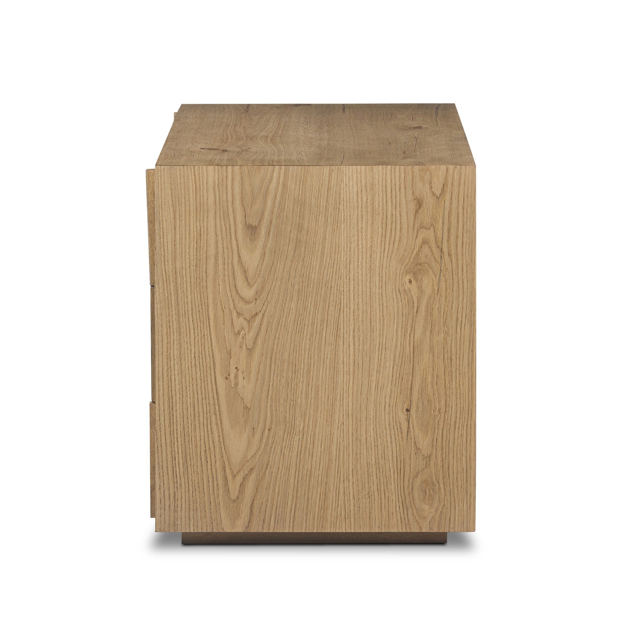 Leo Nightstand