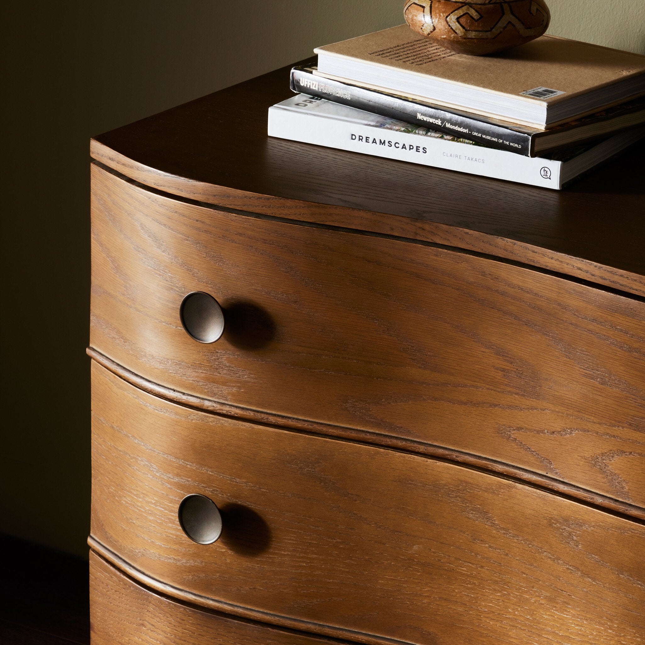 Tiago Nightstand