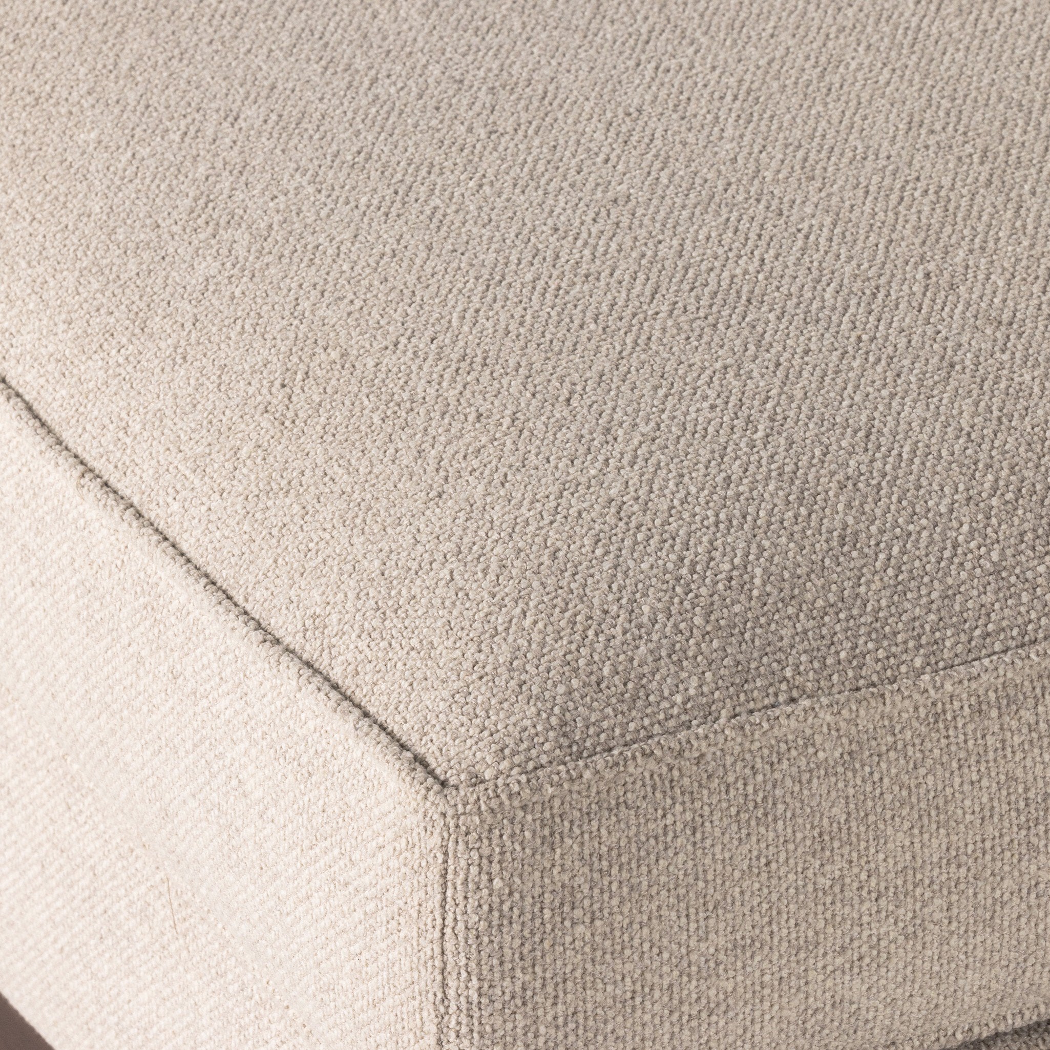 Lawrence 2-Piece Sectional