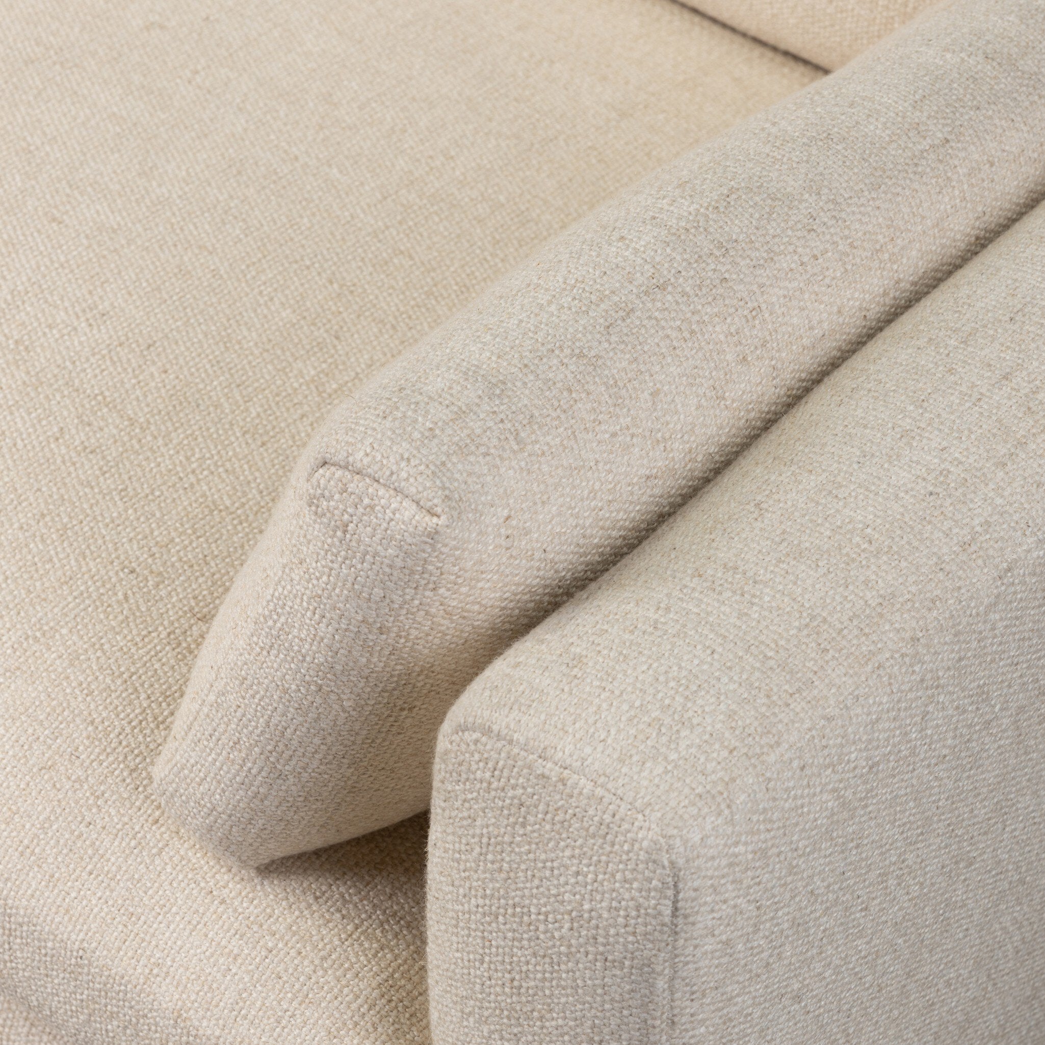 Harlin Sofa