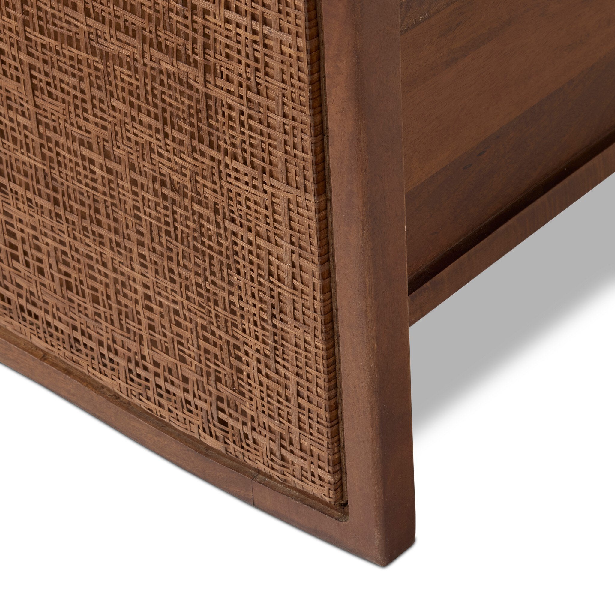 Sondo Bed