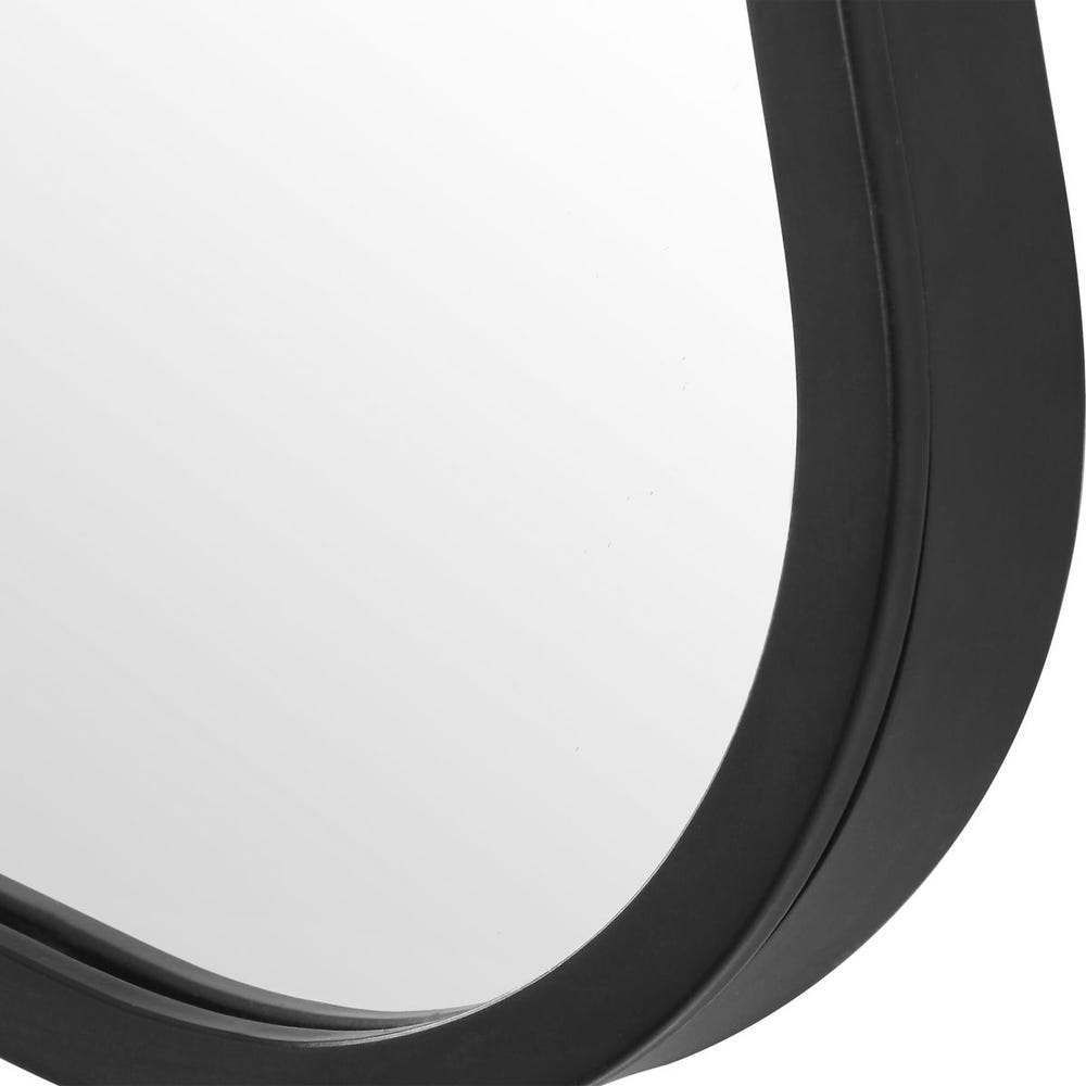 Tavia Mirror