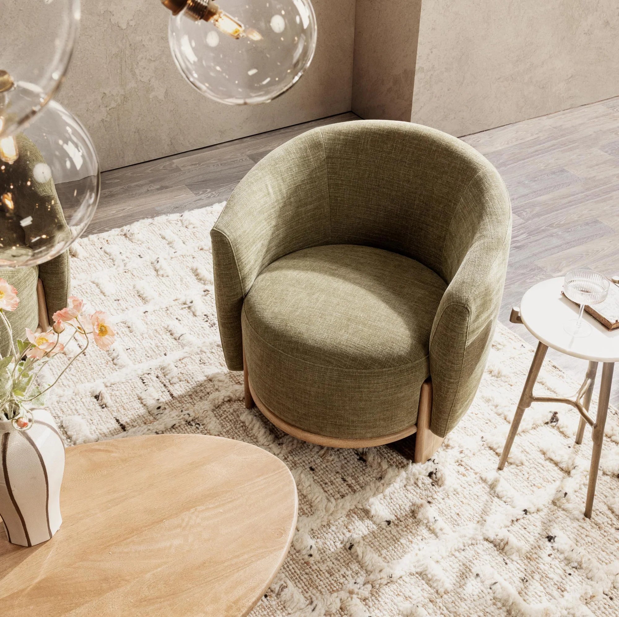 Vera Accent Chair
