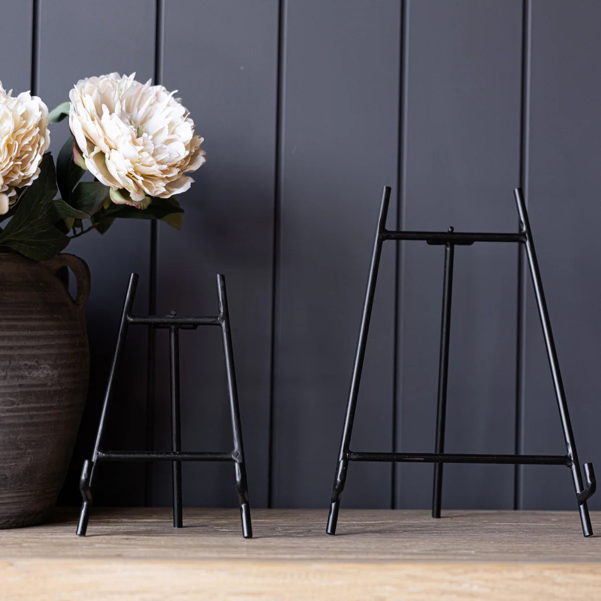 Black Art Photo Easel