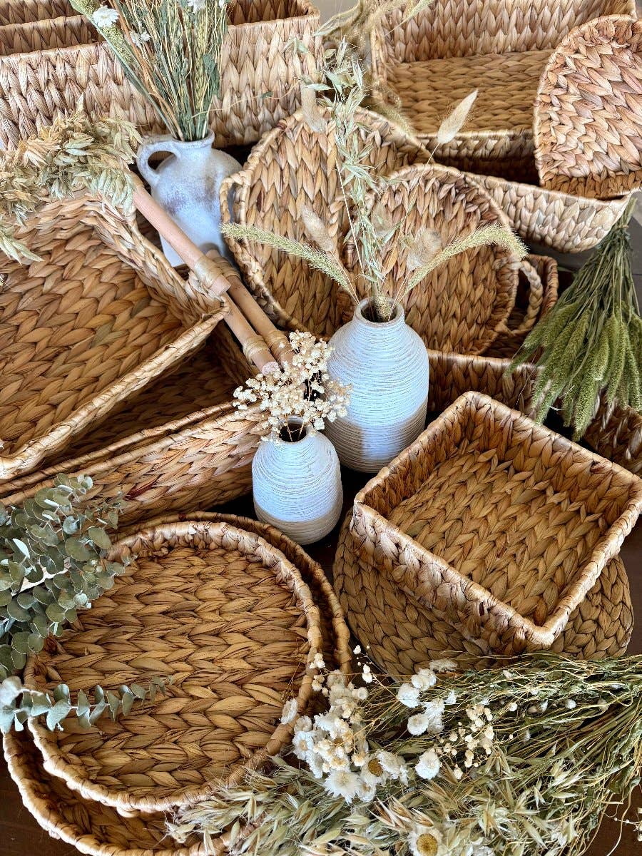 Round Water Hyacinth Trays