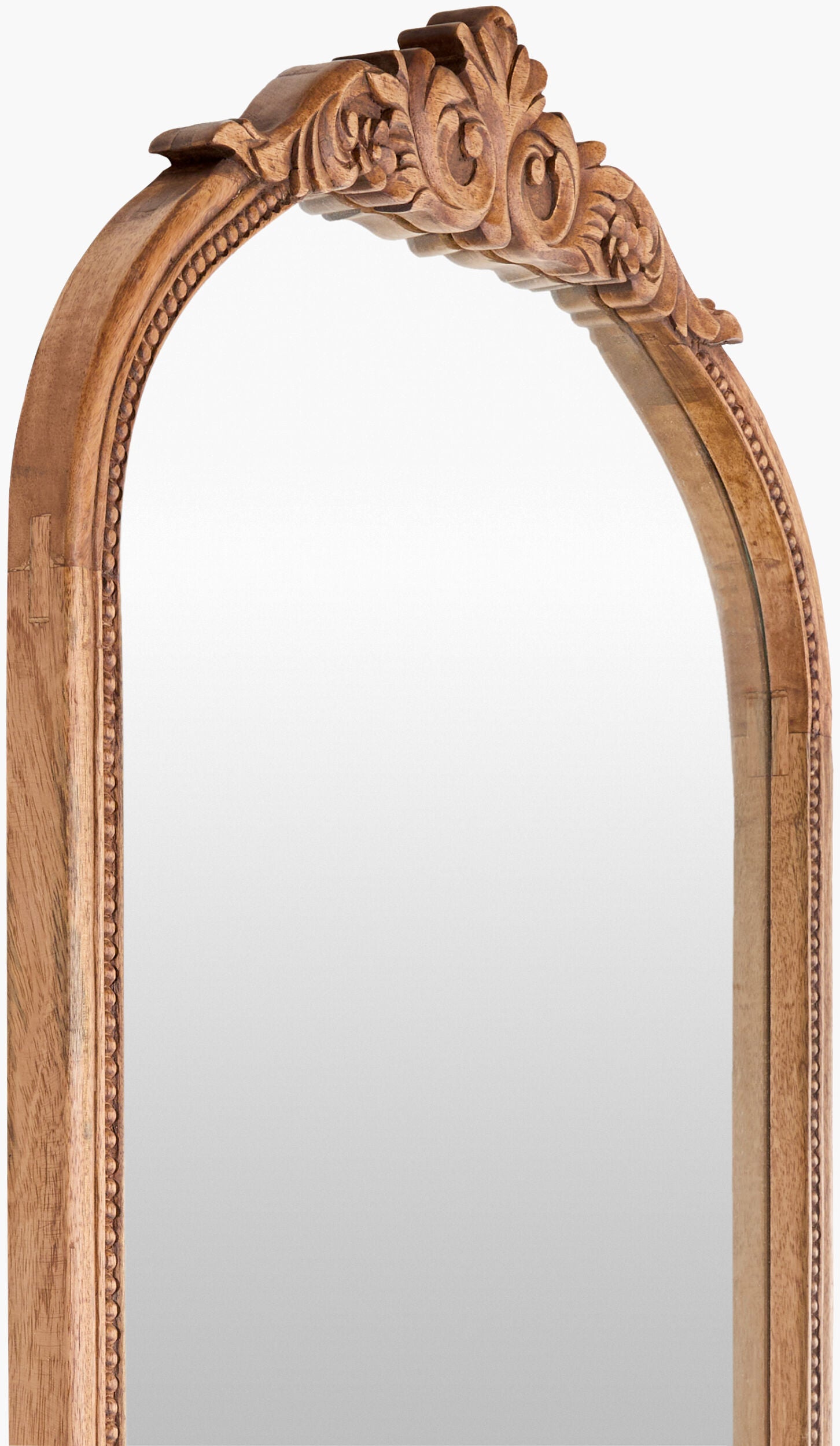 Suri Mirror